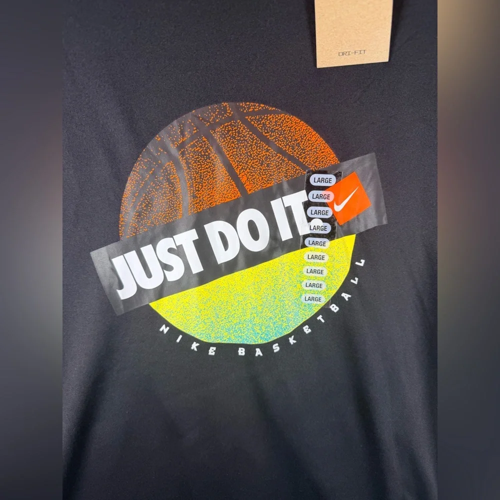 Nike Dri-FIT Just Do It Basketball Graphic T-Shirt Men’s Large Black NWT